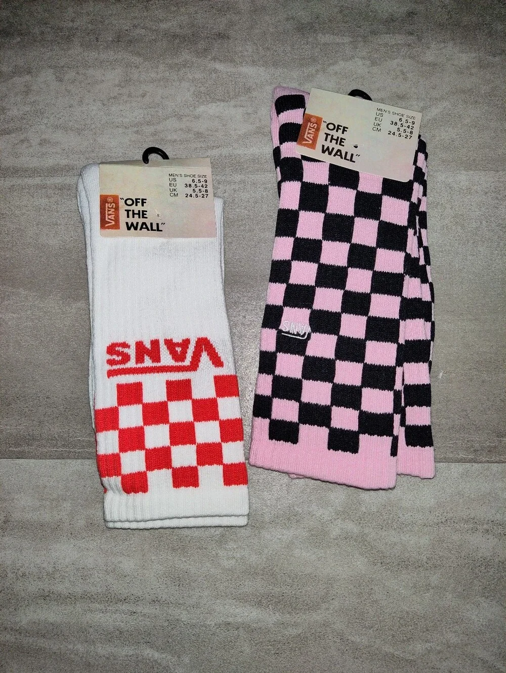 Vans Off The Wall Crew Socks Lot of 2 Checkerboard White Pink Red NWT Men's 6.5-